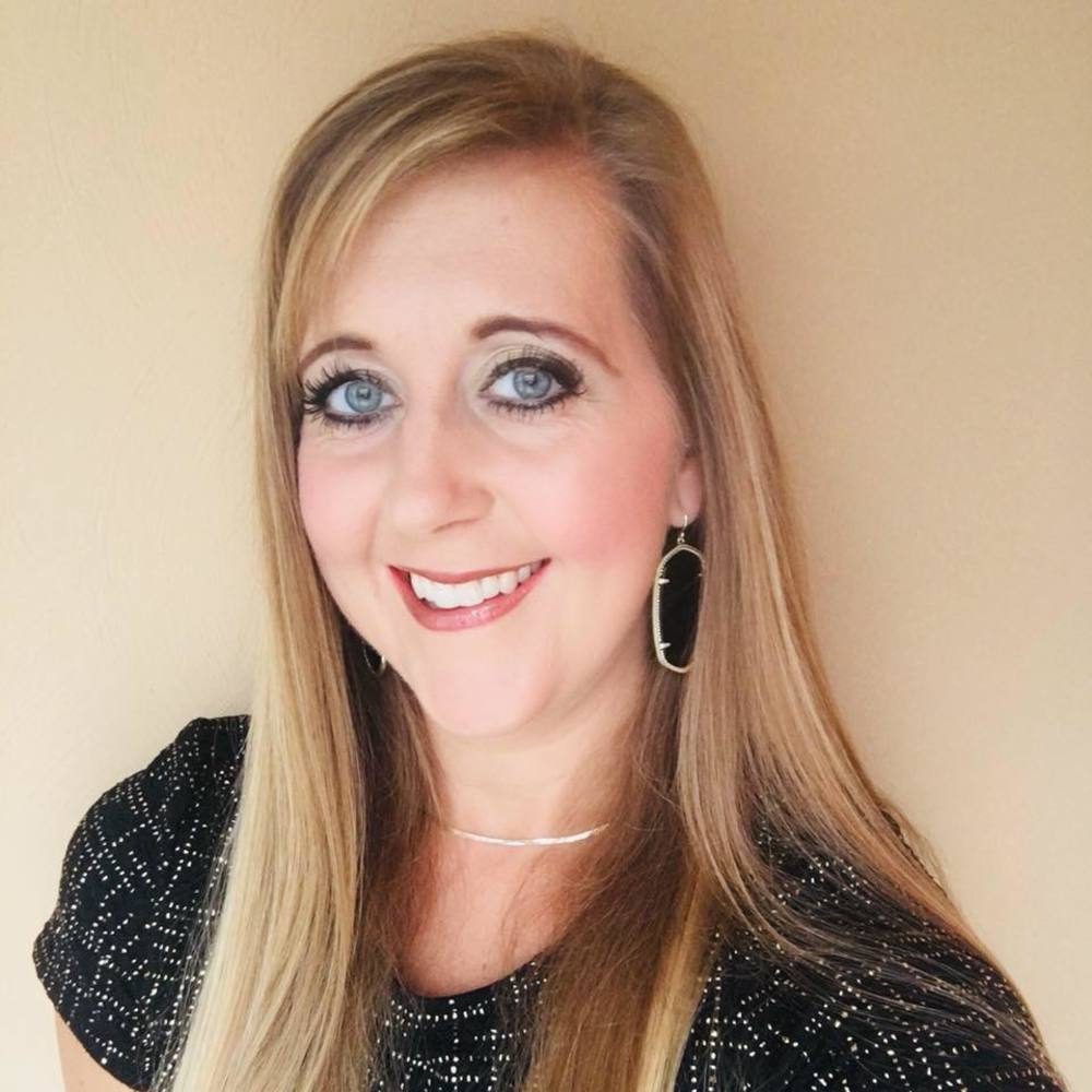 Meet your Posher, Jennifer